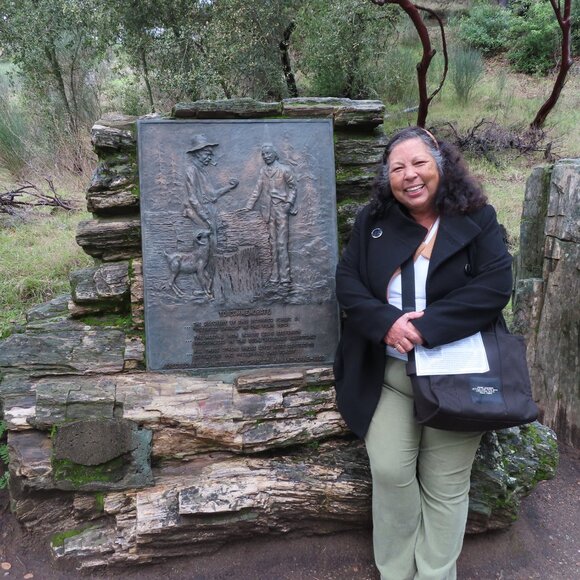 Meet your Posher, Mary - Picture 4 of 7